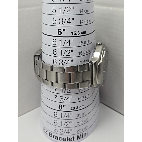 Casio Edifice EF104 Quartz Black Dial Date 100M Stainless Steel New Battery Mens - Picture 10 of 13